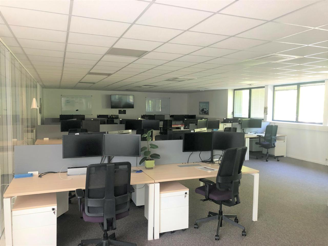 Bureau La Madeleine 732m² Location bureau La Madeleine Nord OLBUR2203433 5